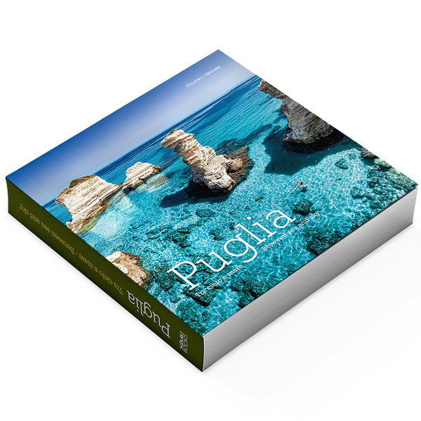 Puglia, William Dello Russo, photobook, simebooks, sunset & venice